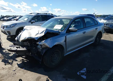 2014 Volkswagen Passat 2.5L S из США, поврежденный, VIN 1VWAH7A38EC007957